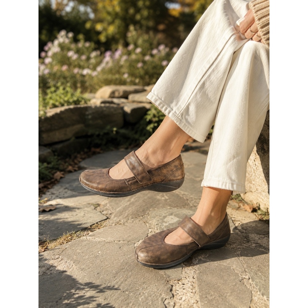 Merrell Brio Dark Brown Leather Mary Jane Comfort Shoes Womens 7 J43450